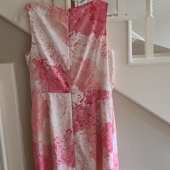Beautiful pink/creme/peach Loft dress in excellent condition! - Picture 5 of 9